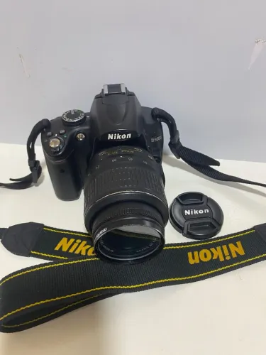 Maquina fotográfica Nikon