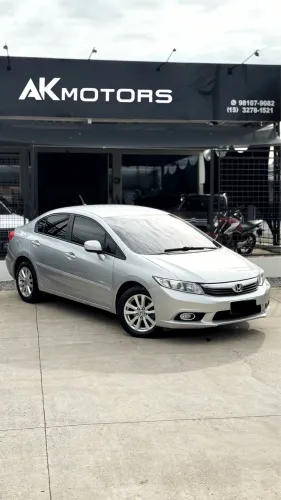 Honda Civic Sedan LXR 2.0 Flexone 16V Aut. 4P 2014