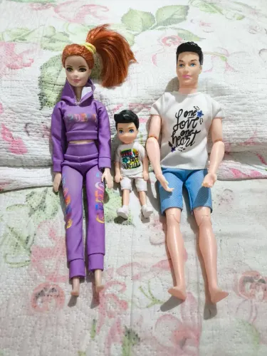Família Barbie e Ken 
