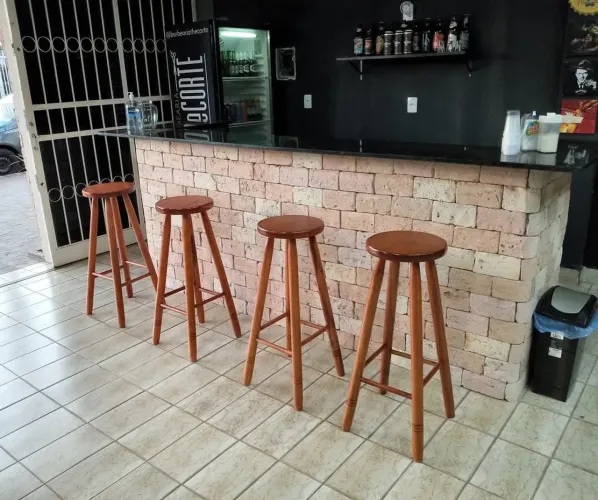Banquetas Madeira Maciça