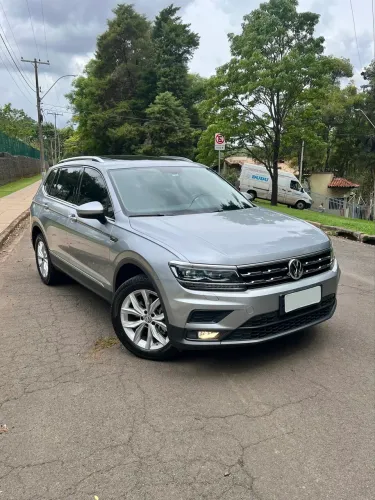 Volkswagen Tiguan Allspac Comf 250 TSI 1.4 Flex 2019