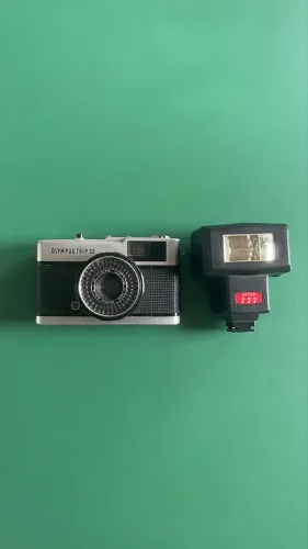Câmera Olympus Trip