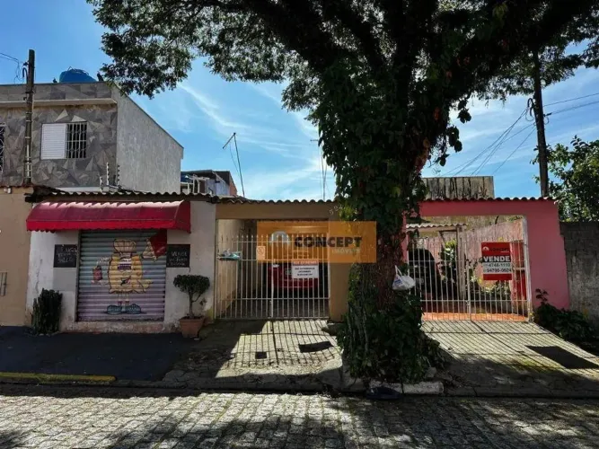 Casa com 4 dormitórios à venda, 156 m² por R$ 750.000,00 - Centro - Suzano/SP