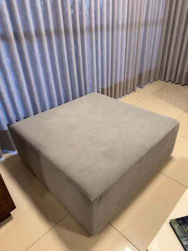 Puff Quadrado Cinza Claro 97x97cm