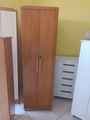 Multiusos com tranca novos