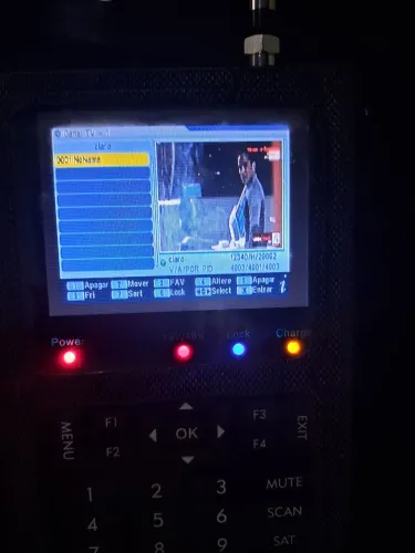 Testador de sinal de TV via satélite