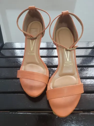 Sandalia Salto Fino Vizzano - Laranja - tam. 36