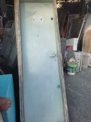 Porta com batente (leia o anúncio até o final)