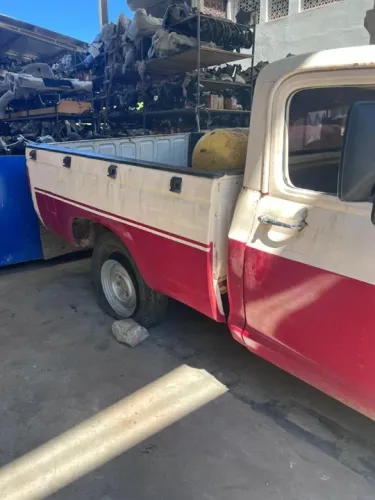 SUCATA- (PARA RETIRADA DE PEÇAS) GM/C1404 Ano 1978 Motor Gasolina