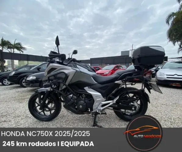 Honda NC 750X 2025