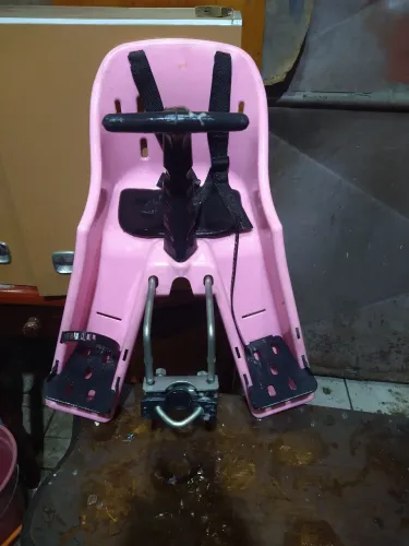 Cadeira para transporte de crianças em bicicleta