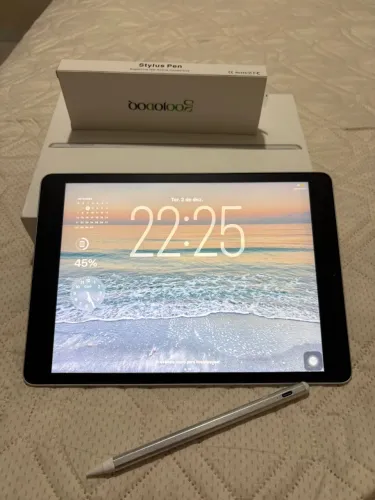 iPad 9ª Geração 64GB - Impecável + acessórios completos!