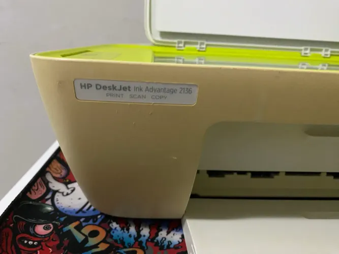 Impressora Multifuncional HP DeskJet Ink Advantage 2136 (Para Peças / Reparo)