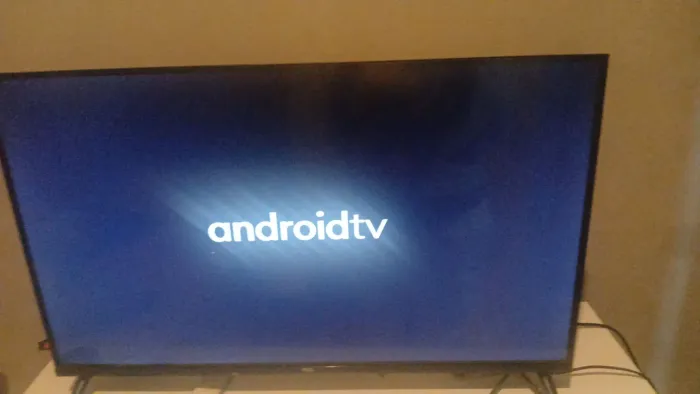 Vendo smartphone tv funcionando perfeitamente 32 polegadas