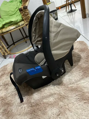 Bebê conforto Burigotto