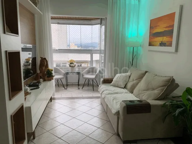 Apartamento para Venda em Florianópolis, Abraão, 3 dormitórios, 1 suíte, 3 banheiros, 1 va