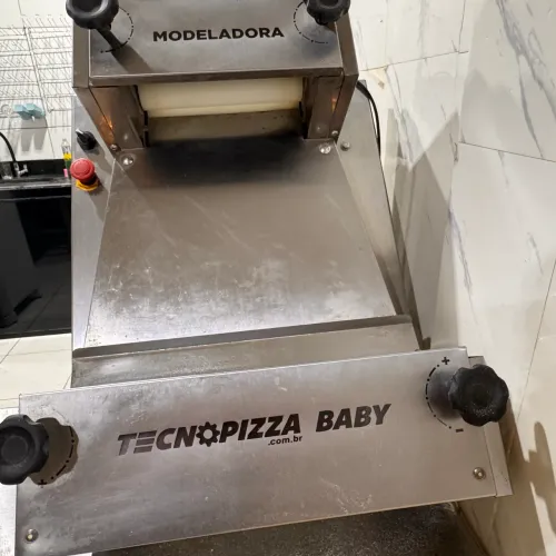 Abridora de pizza pizzaria