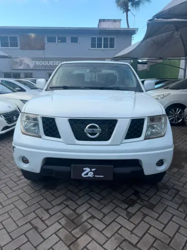 Nissan Frontier XE CD 4X4 2.5 TB Diesel 2013