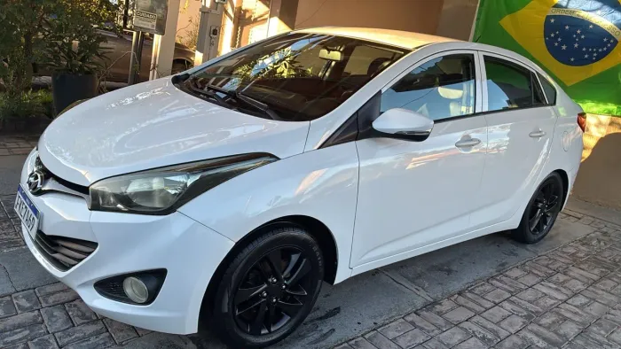 Hyundai HB20S Premium 1.6 Flex 16V Mec. 4P 2014