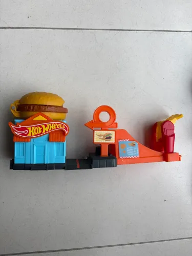 Hot wheels - hambúrguer