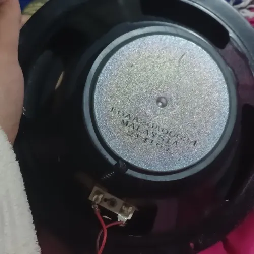 Vende-se 2 auto falante emborrachado