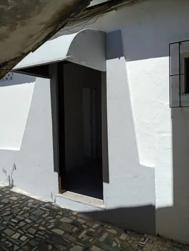 Casa quarto e sala no rio vermelho