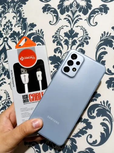 Celular 