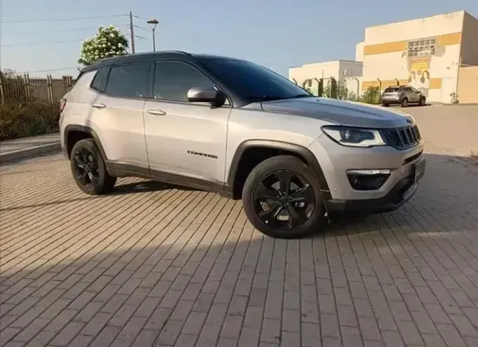 Jeep Compass Longitude 2.0 Pack Night Eagle 2021 - c/59.900 Km Rodados 