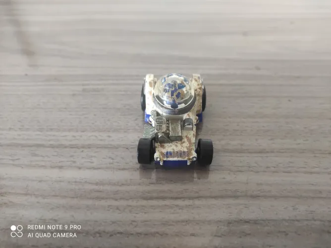 Hot Wheels R2-D2 2015 Star Wars Characters 2-Pack