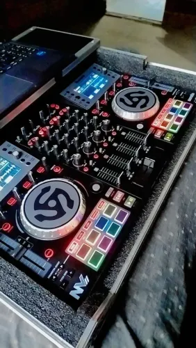 Controladora Numark NV 2 
