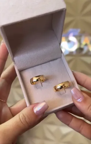 Joias em moeda antiga
