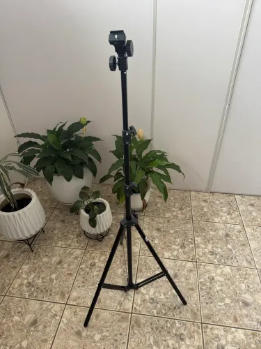 Tripé Greika para Softbox/Iluminação - 2,80m