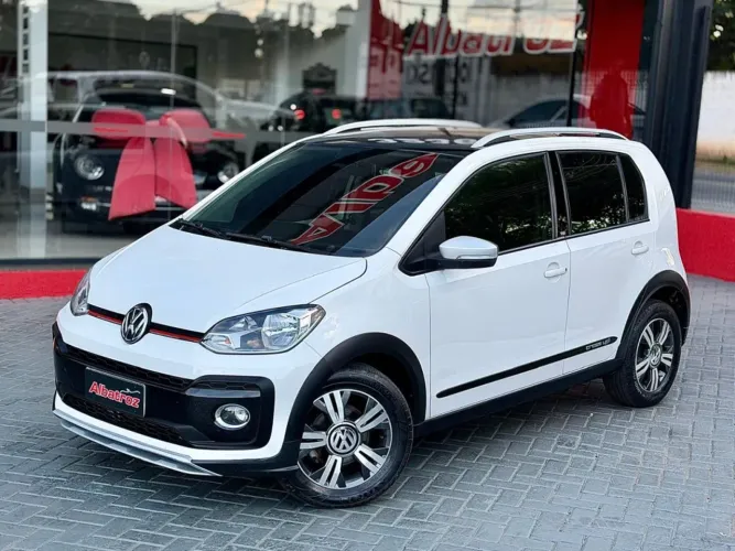 Volkswagen Up! Cross 1.0 TSI Total Flex 12V 5P 2018