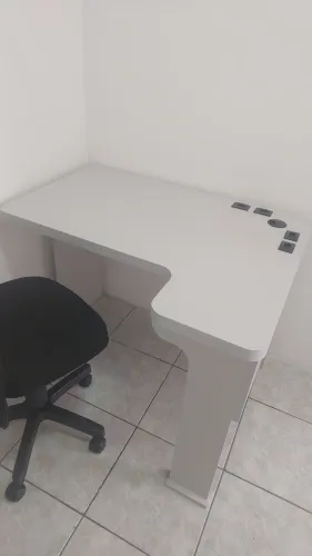 Vendo mesa de escritório/estudos 