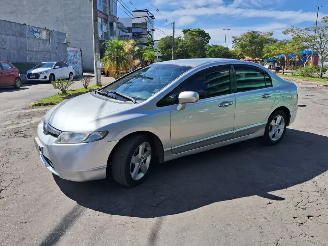 Honda Civic Sedan LXS 1.8/1.8 Flex 16V Mec. 4P 2008