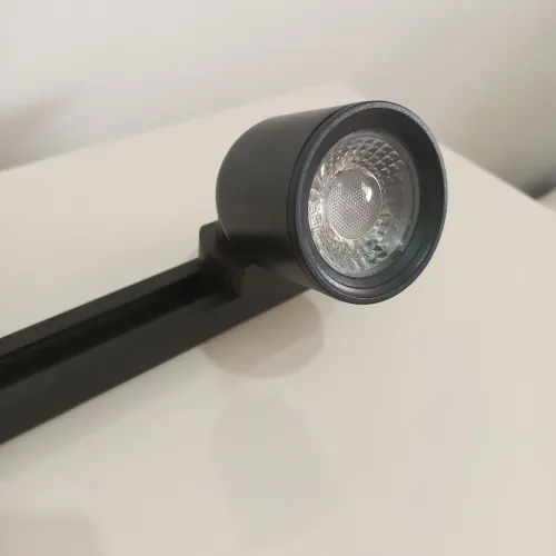 Kit Trilho Eletrificado Elegance com 3 Spots LED de 7W Preto 3000K