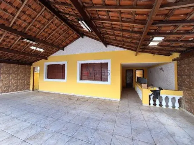 Casa Sobrado em Vila Marcelino - São Carlos