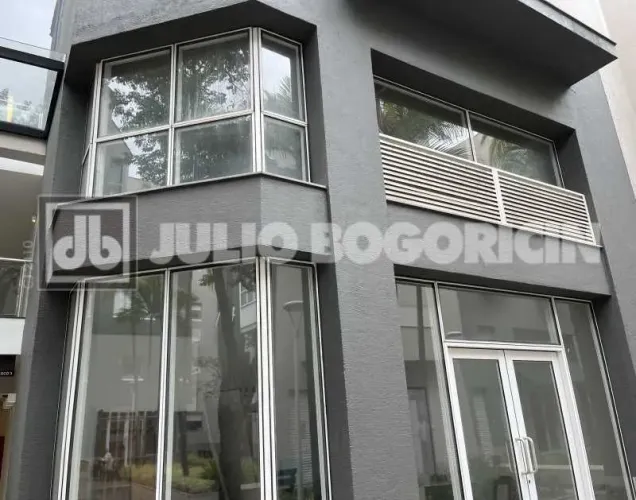 Loja : / Comercial / Barra da Tijuca