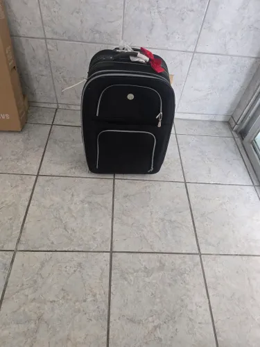 Mala de viagem simi nova