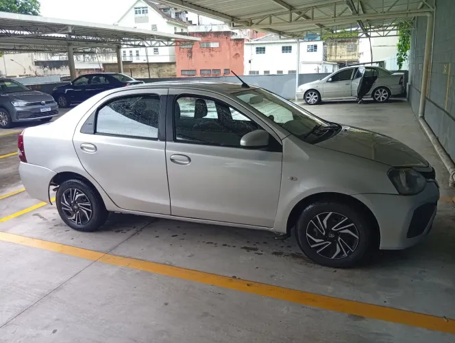 Toyota Etios X Sedan 1.5 Flex 16V 4P Mec. 2019