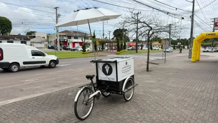 Carrinho para venda de sorvete
