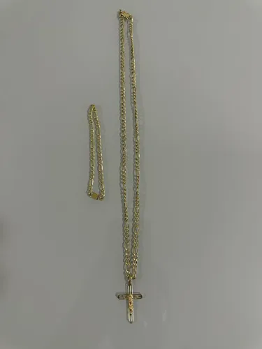 Colar e pulseira de ouro 18k 