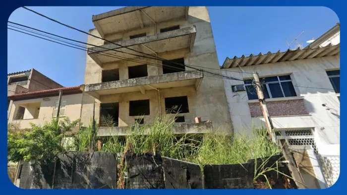 PRÉDIO COMERCIAL INACABADO - Nº 666 e respectivo terreno (Lote 13, Quadra C-41), Rua Pasca