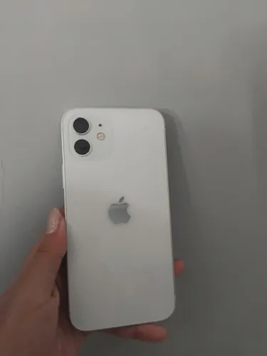 IPHONE 12