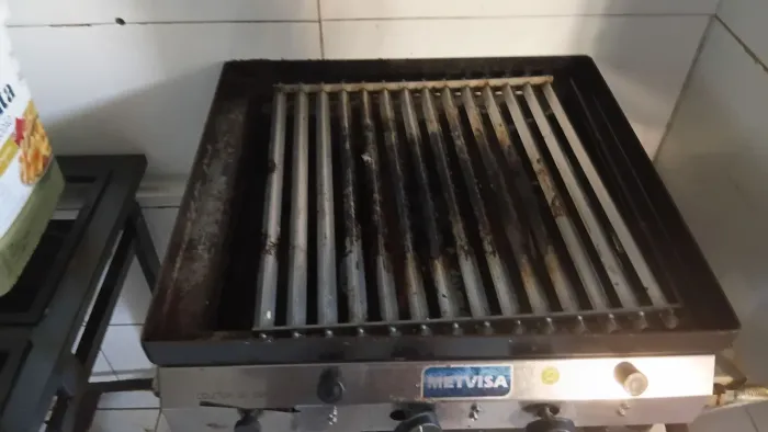 Churrasqueira,cervejeira,forno para pizza *70