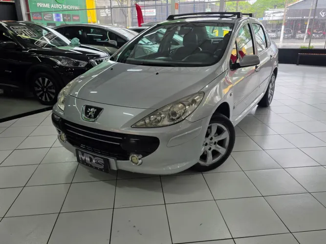 Peugeot 307 Sed.feline/griff 2.0/2.0 Flex 4P AUT 2010