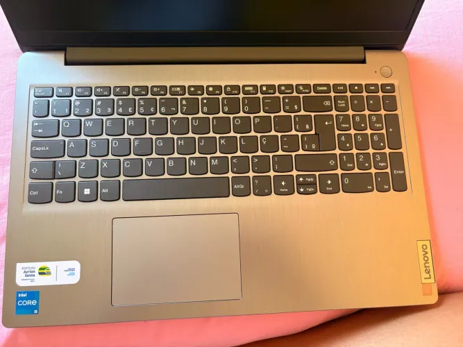 Notebook Lenovo Core I5
