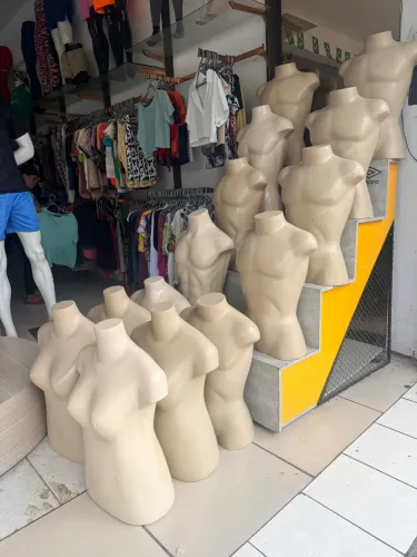 Busto Plus size 