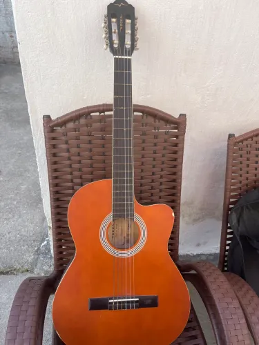 Violão elétrico 