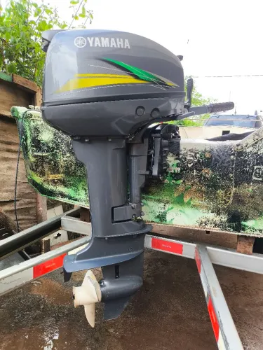 Motor de popa Yamaha 15Hp Ano 2022